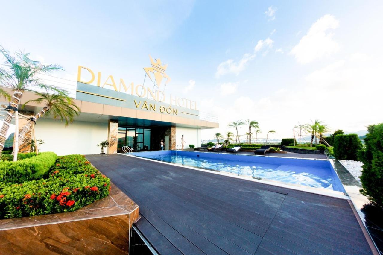 Diamond Hotel Vân Đồn Cam Pha Extérieur photo