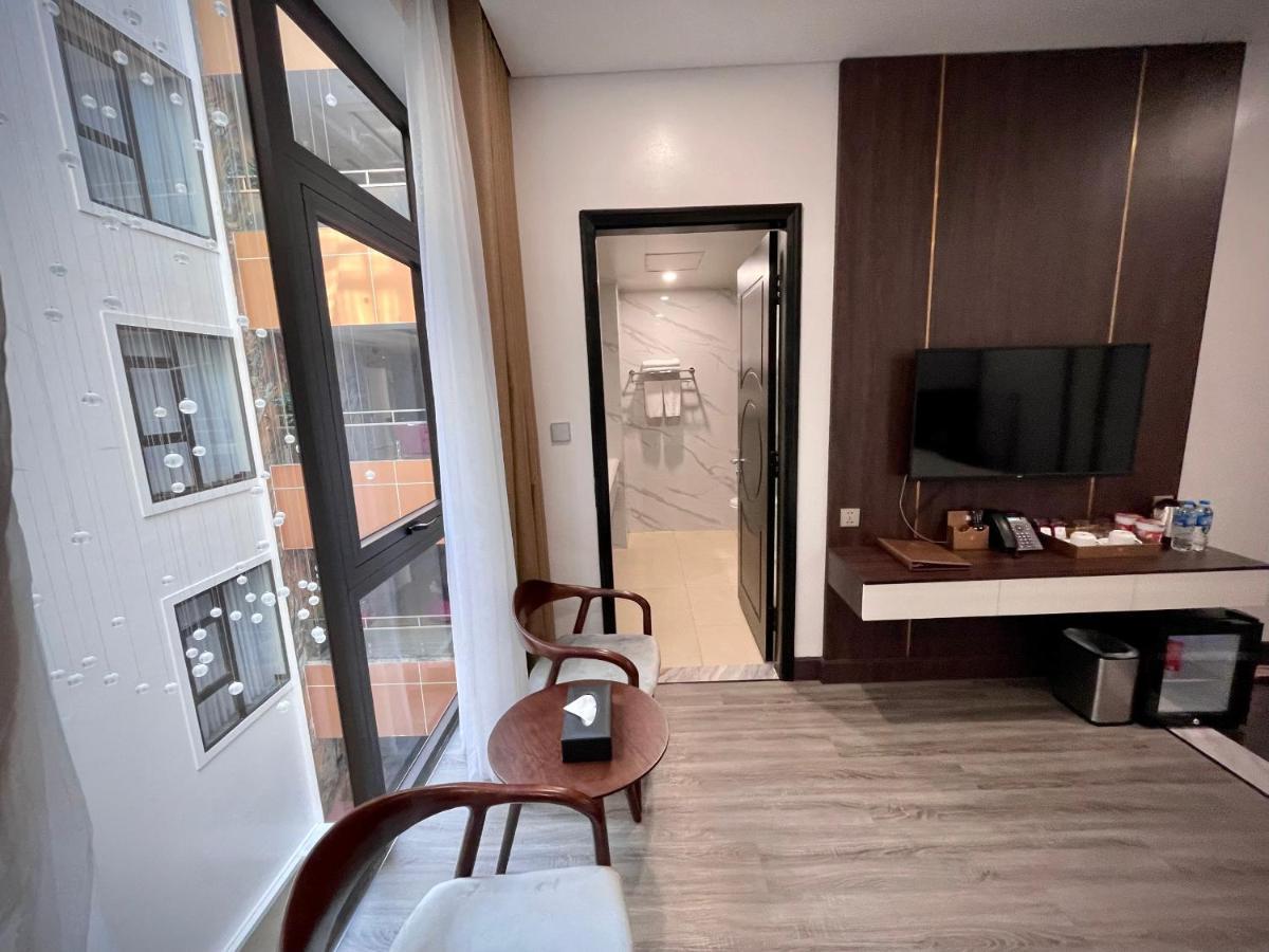 Diamond Hotel Vân Đồn Cam Pha Extérieur photo